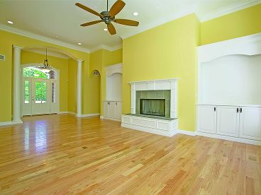Great Room Photo, 055H-0016