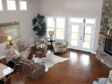 Great Room Photo 2, 062H-0068