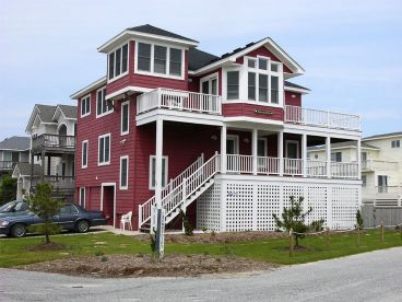 Unique Coastal House, 041H-0026